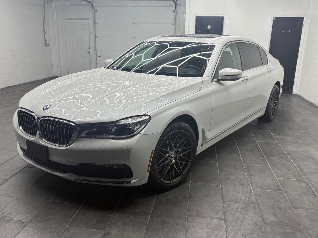 2018 BMW 7 Series 750i
